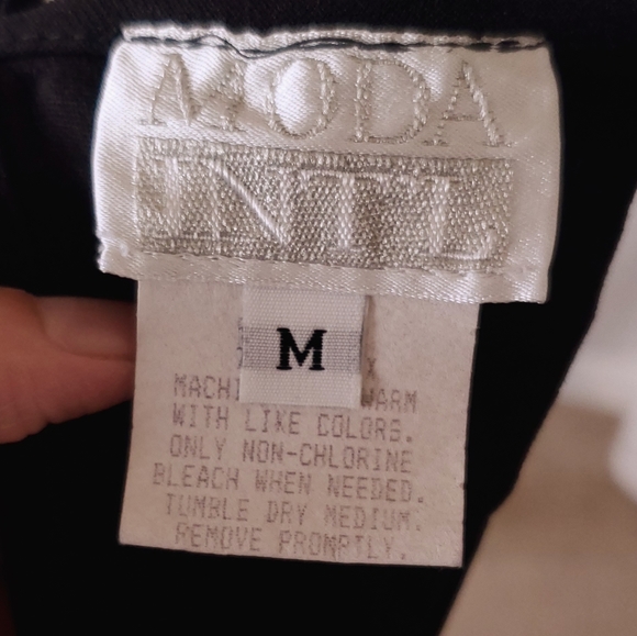 Moda Intl vs Open Back Bodycon dress - Picture 7 of 8